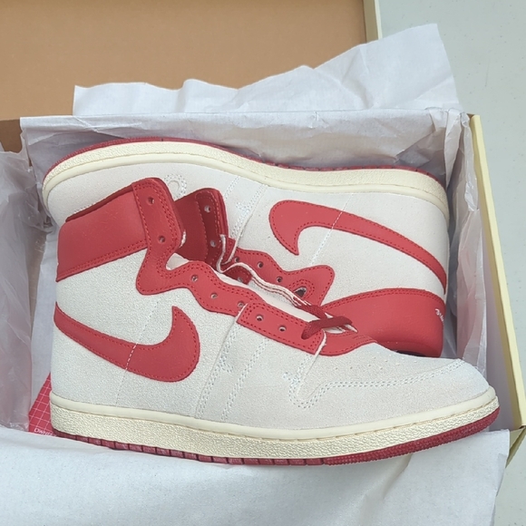 Nike Jordan AIR SHIP - EVERY GAME ( DZ3497-106 ) Size 10.5
